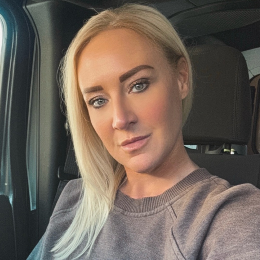 Meet your Posher, Mandy